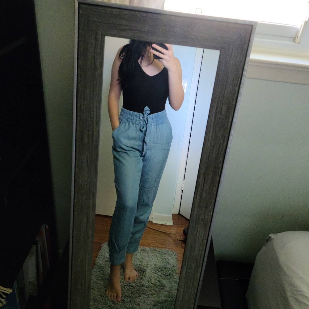 UKRAINE DONATIONS Dynamite Belted Jean Jogger Pants